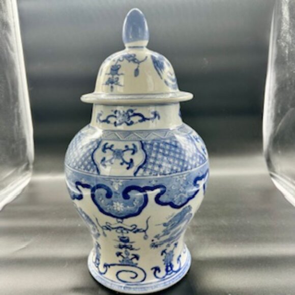 Vintage Chinese Ceramic Urn with Lid, Blue and White Lattice and Dragon Patt - Picture 1 of 13